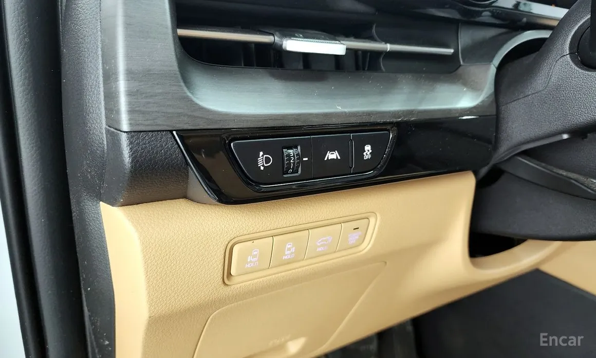 Фото 14 - Kia Carnival