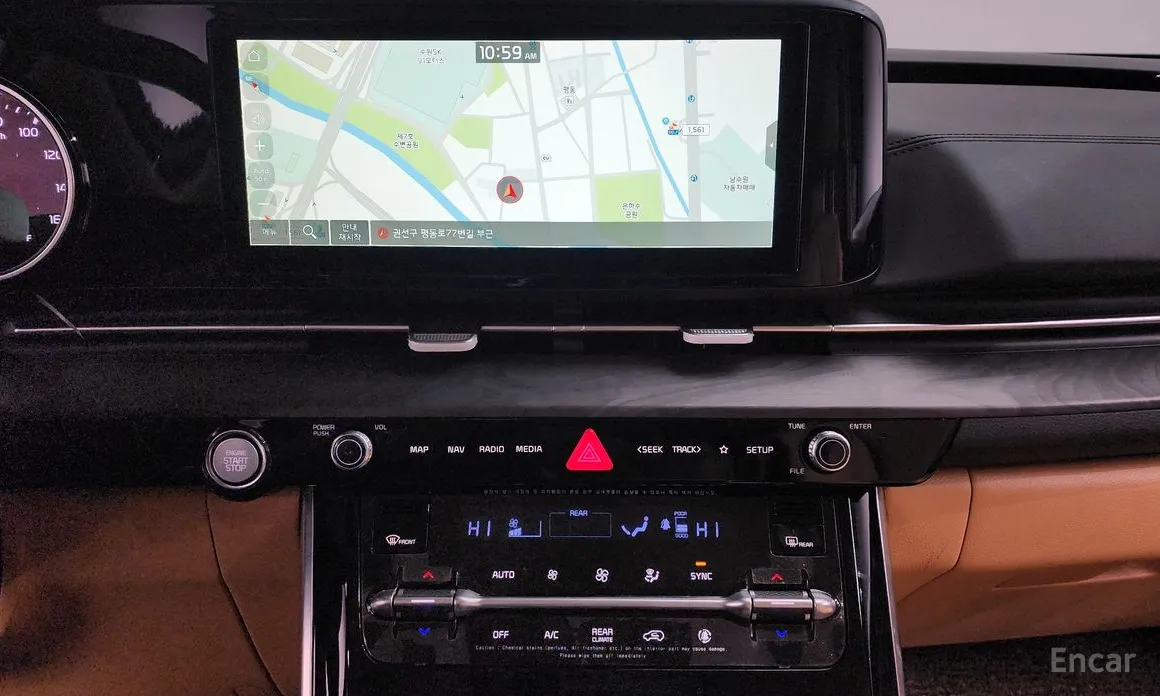 Фото 15 - Kia Carnival