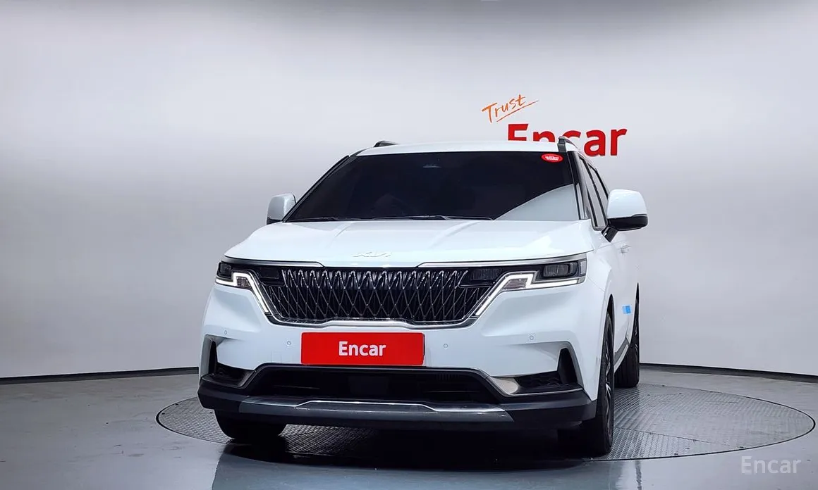 Фото 3 - Kia Carnival