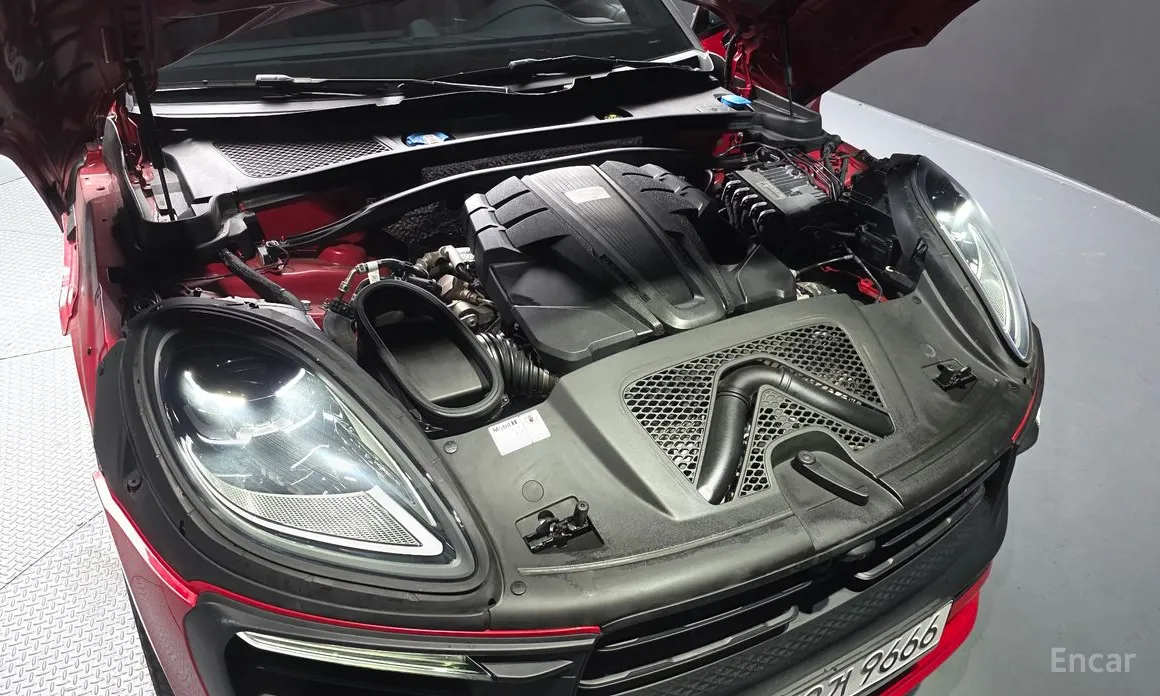 Фото 6 - Porsche Macan