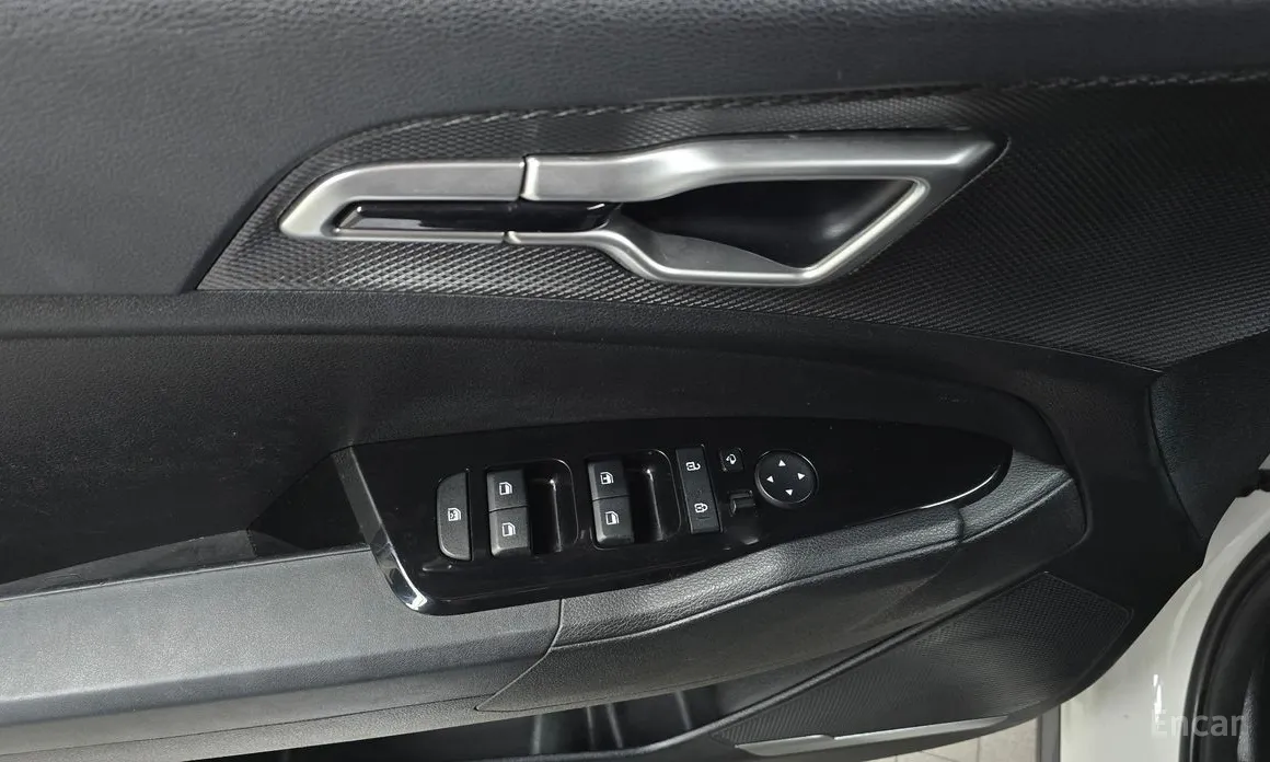 Фото 17 - Kia Sportage