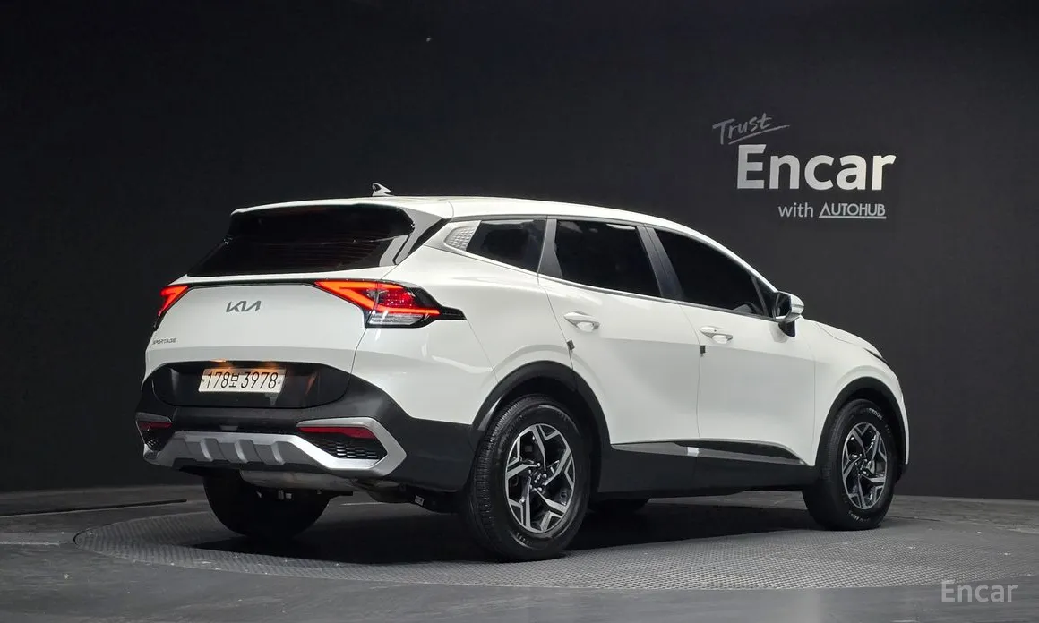 Фото 2 - Kia Sportage