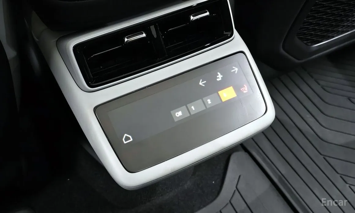 Фото 19 - Polestar 4