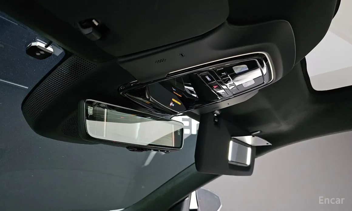 Фото 20 - Polestar 4