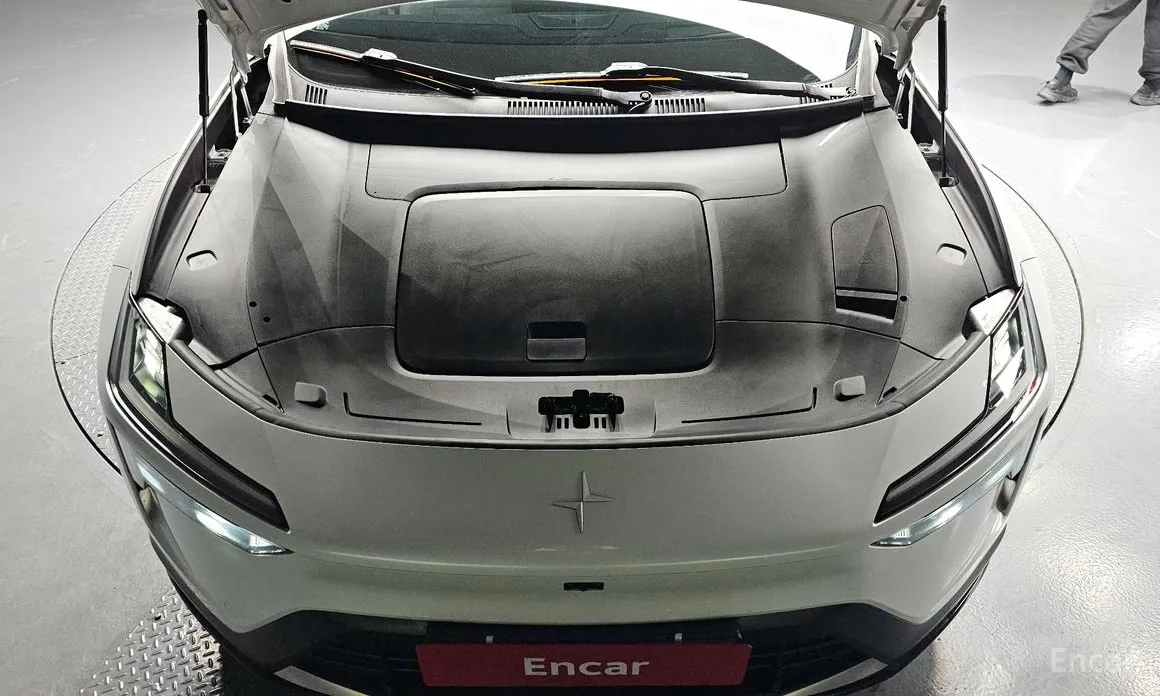 Фото 6 - Polestar 4