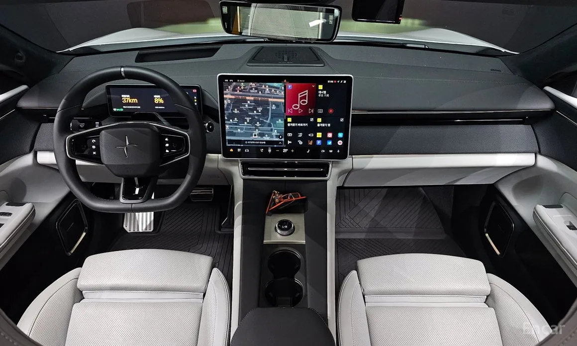 Фото 7 - Polestar 4