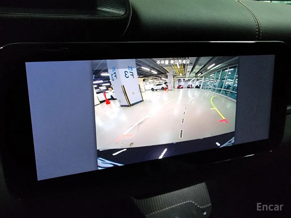 Фото 15 - Maserati MC20