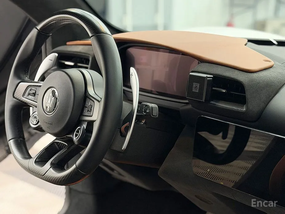 Фото 7 - Maserati MC20