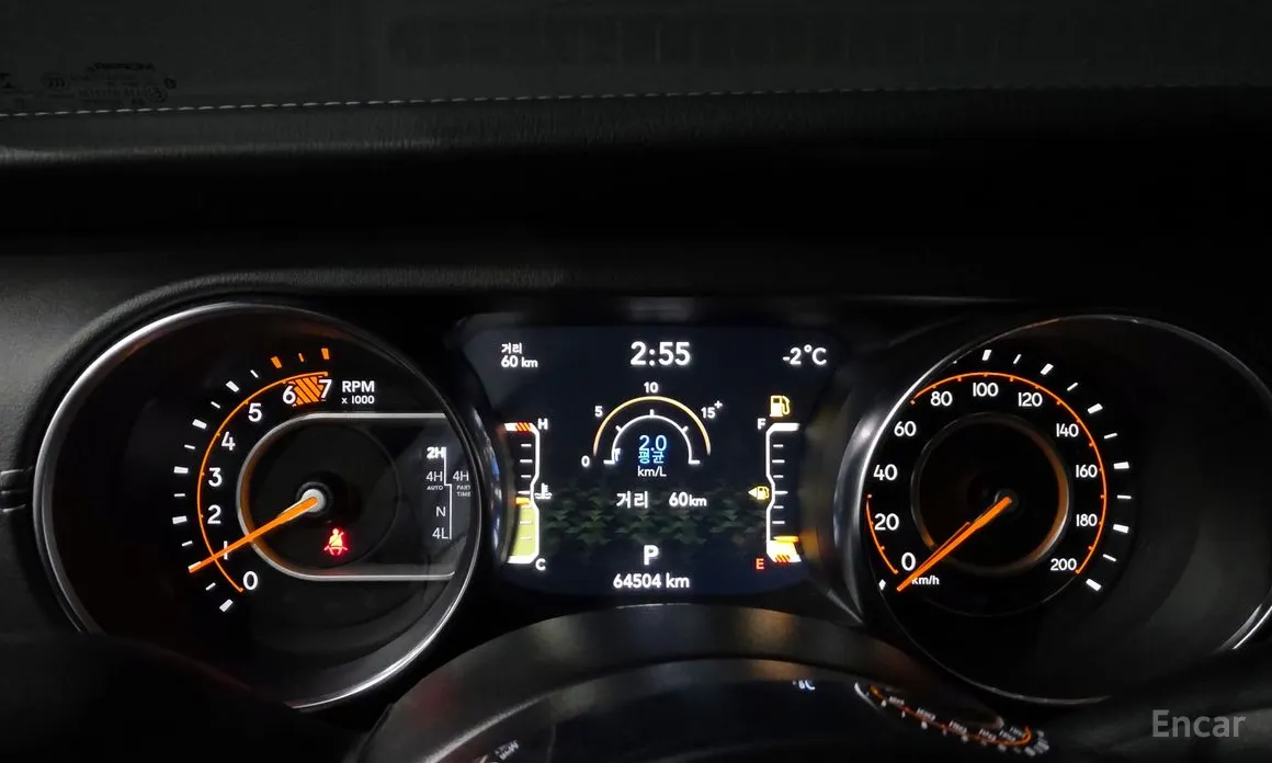 Фото 8 - Jeep Wrangler