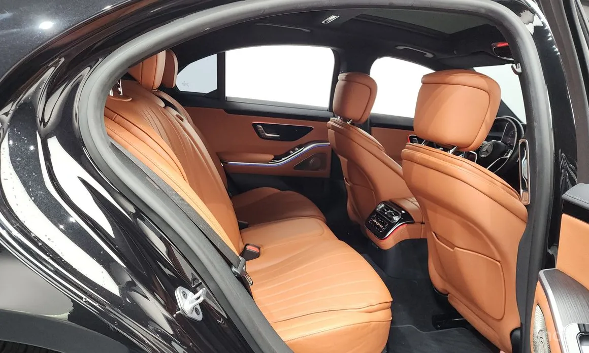 Фото 12 - Mercedes-Benz S-Class