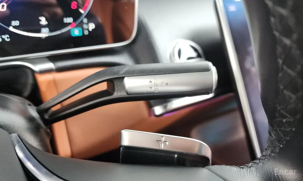 Фото 9 - Mercedes-Benz S-Class