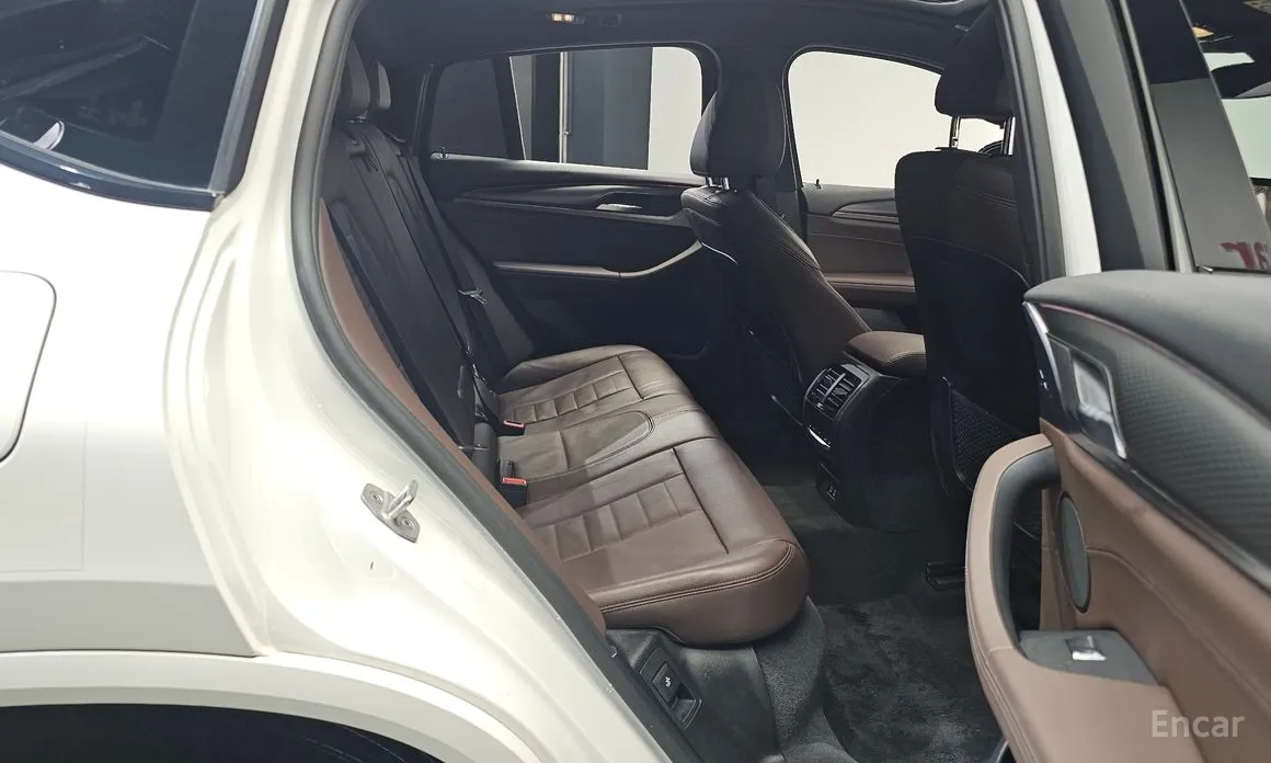 Фото 12 - BMW X4