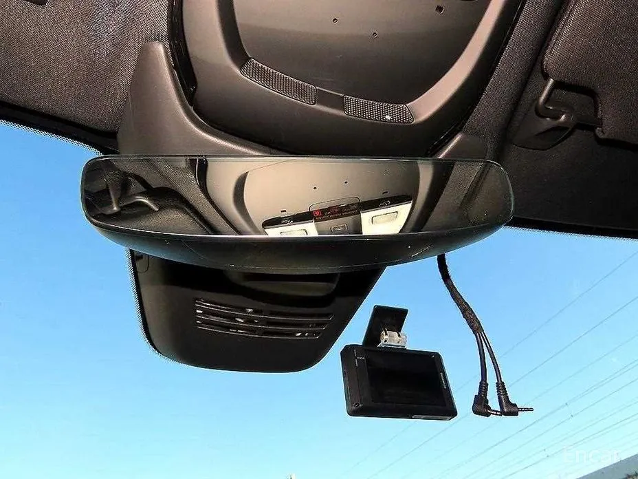 Фото 14 - Volvo S90