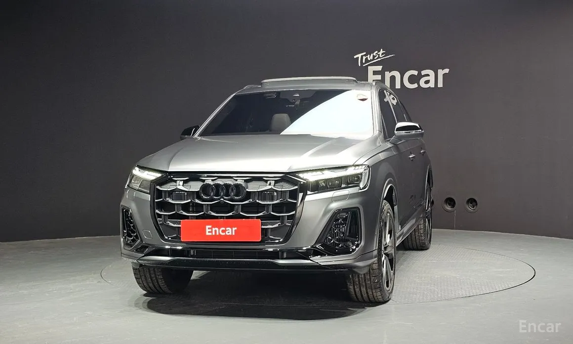 Фото 3 - Audi Q7