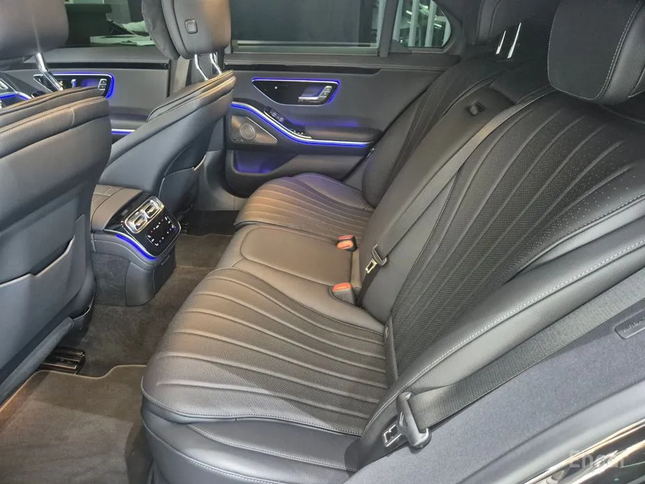 Фото 11 - Mercedes-Benz S-Class