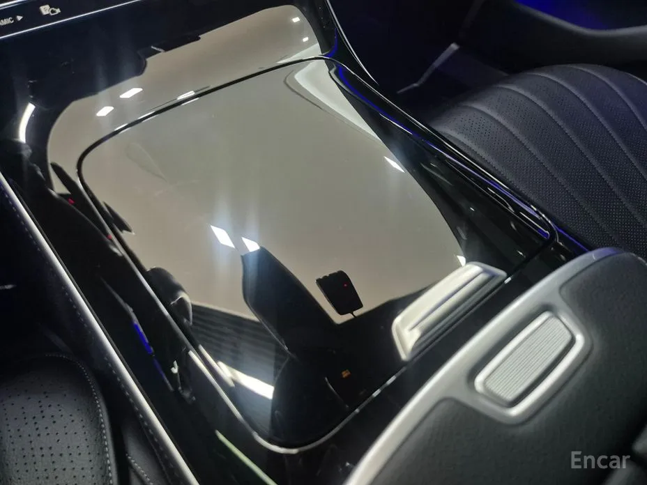 Фото 15 - Mercedes-Benz S-Class