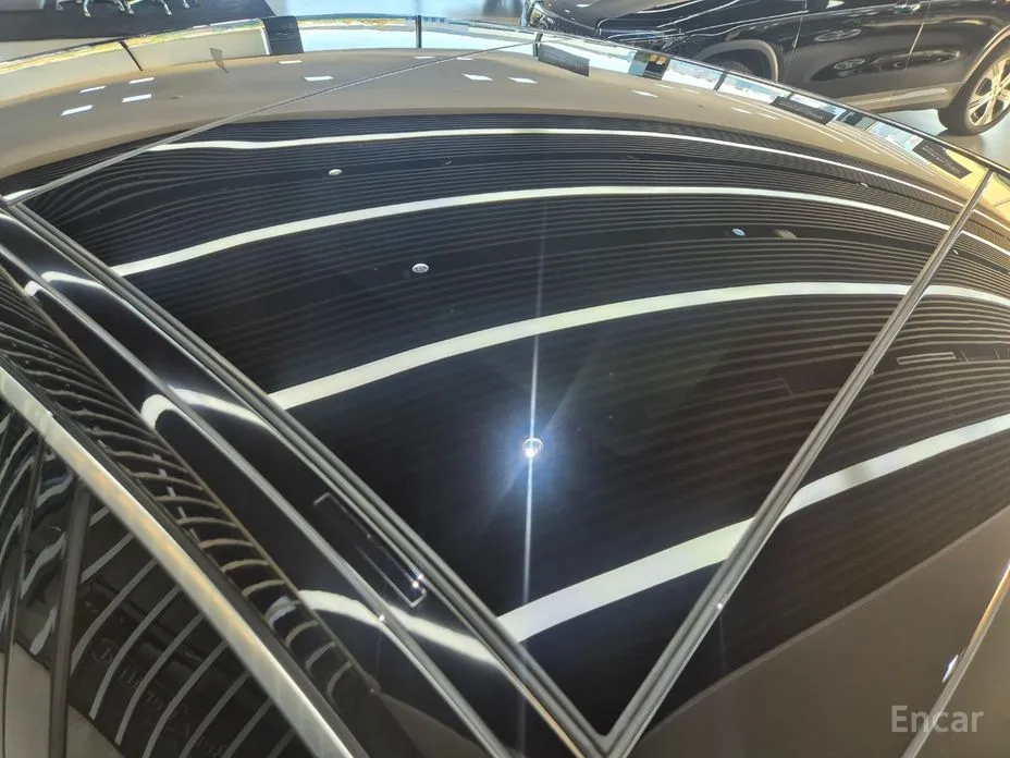 Фото 20 - Mercedes-Benz S-Class