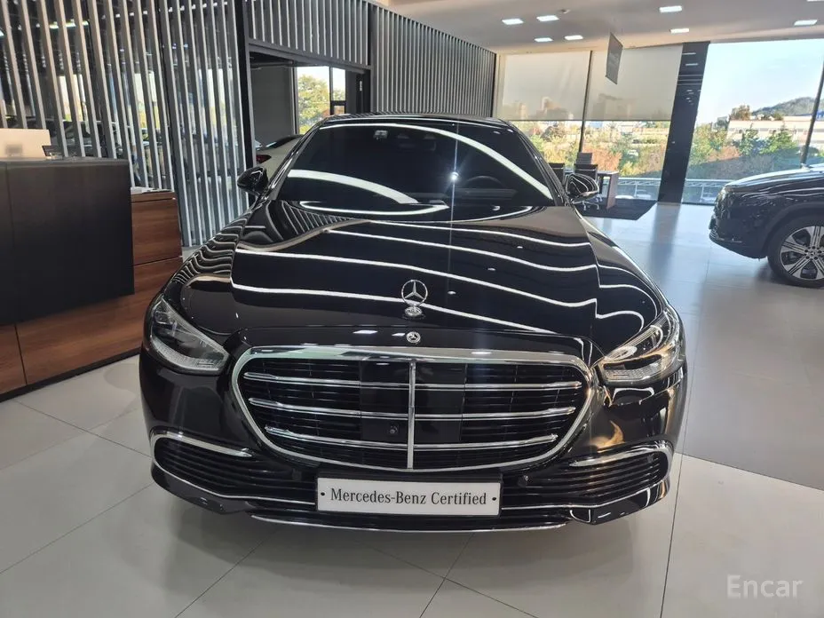 Фото 3 - Mercedes-Benz S-Class