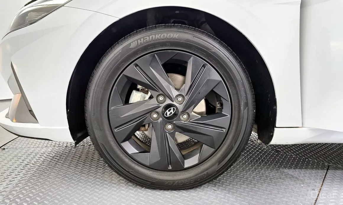 Фото 5 - Hyundai Avante