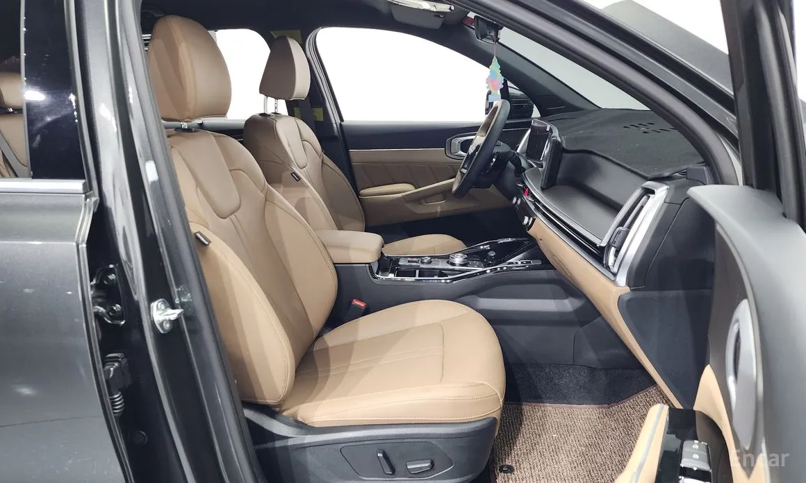 Фото 11 - Kia Sorento