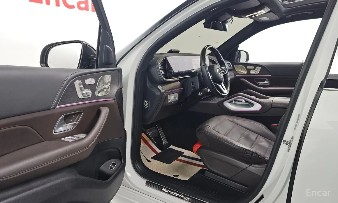 Photo 11 - Mercedes-Benz GLS-Class