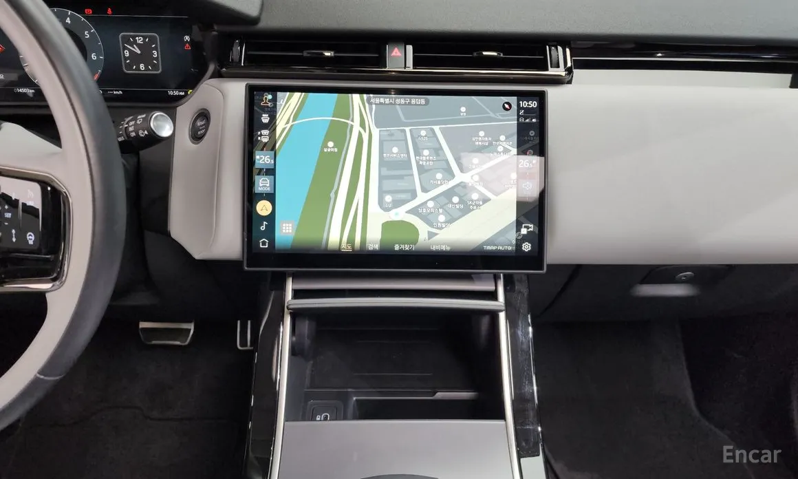 Фото 15 - Land Rover Range Rover Velar