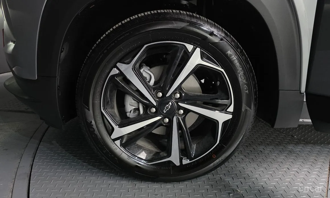 Фото 5 - Chevrolet Trailblazer