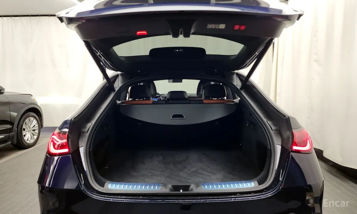 Фото 20 - Mercedes-Benz GLC-Class