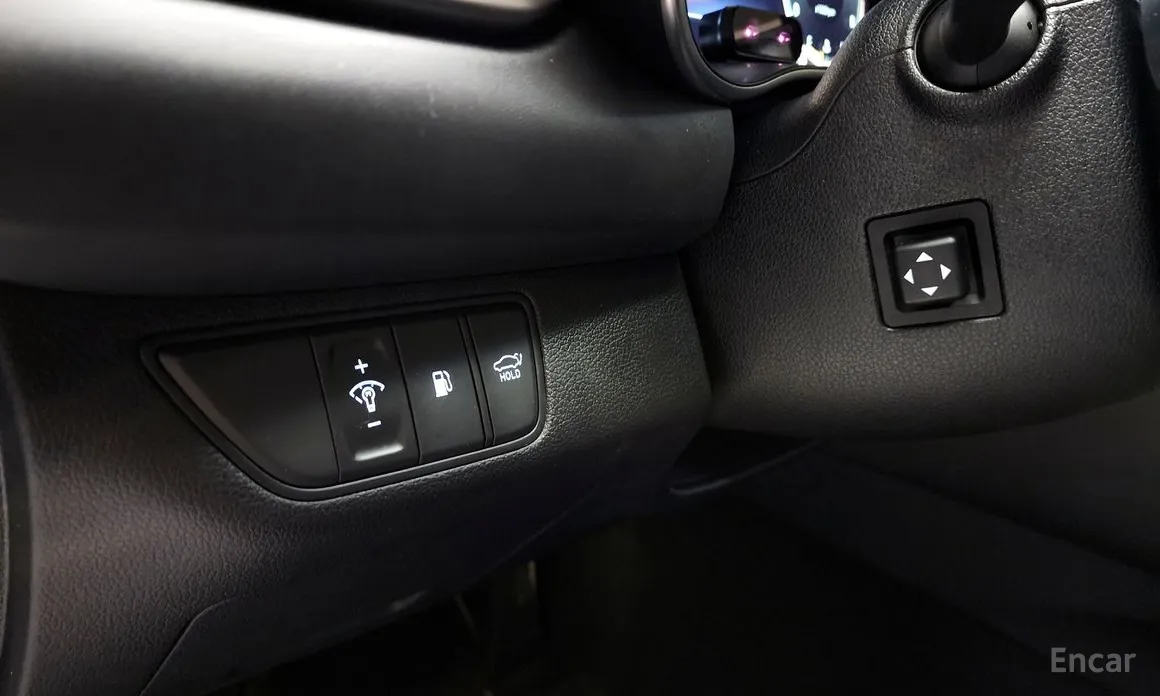 Фото 16 - Genesis G70