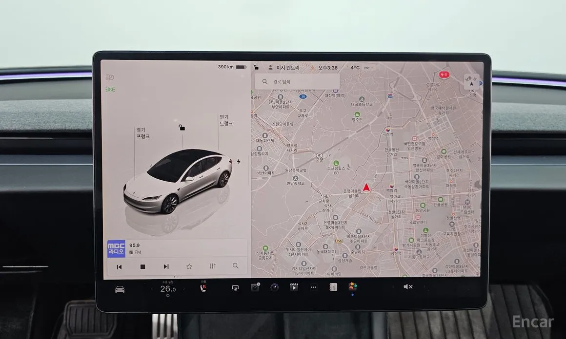 Фото 14 - Tesla Model 3