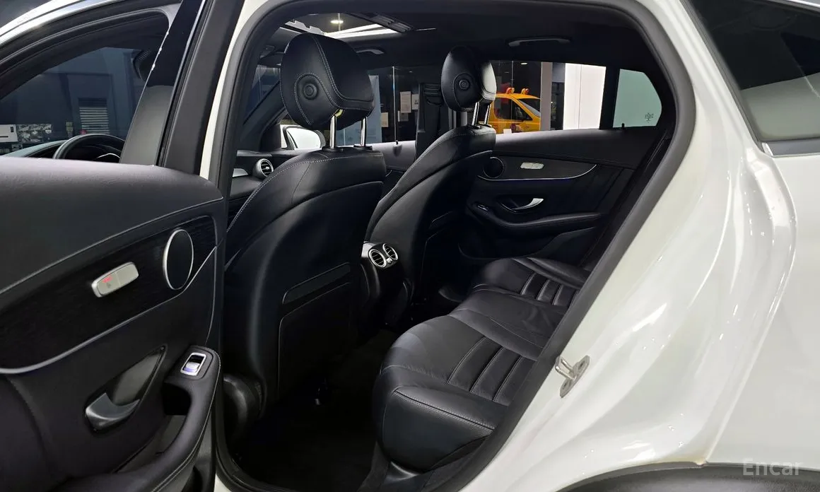 Mercedes-Benz GLC-Class 2016 GCL300 4MATIC Coupe