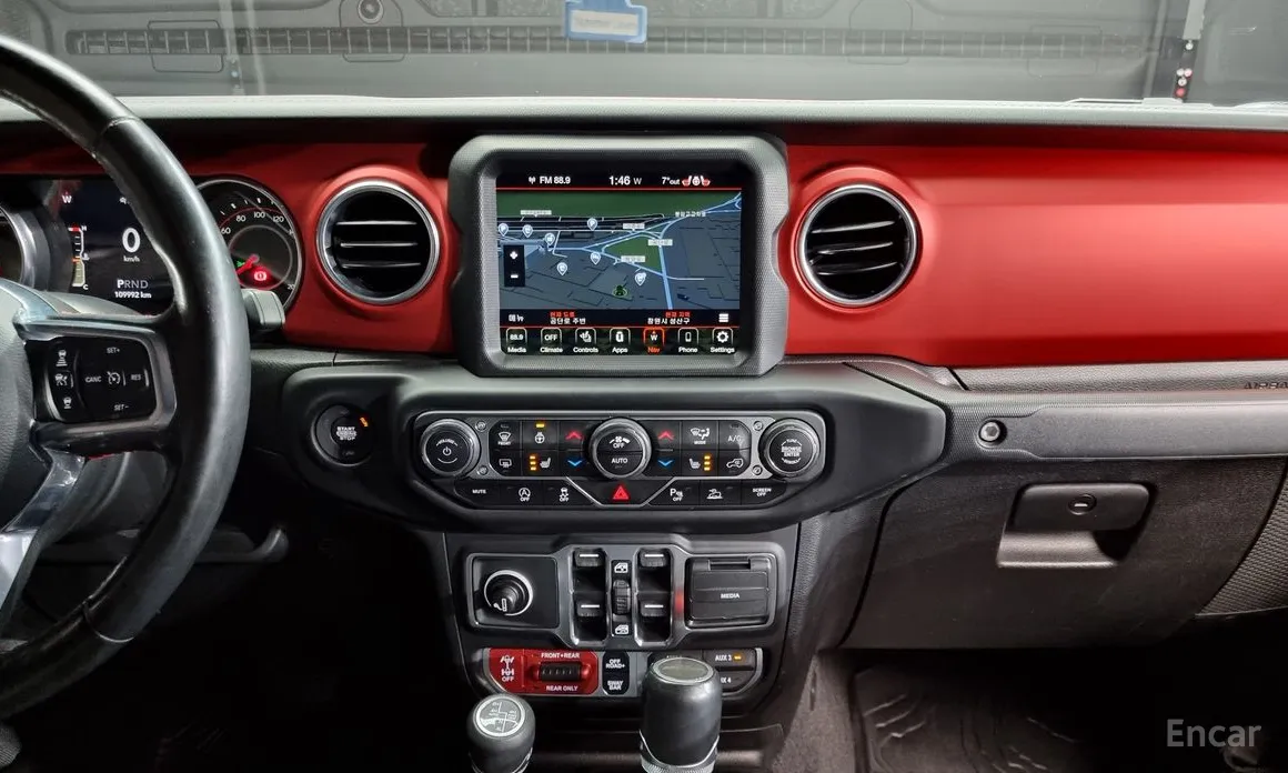 Фото 14 - Jeep Gladiator