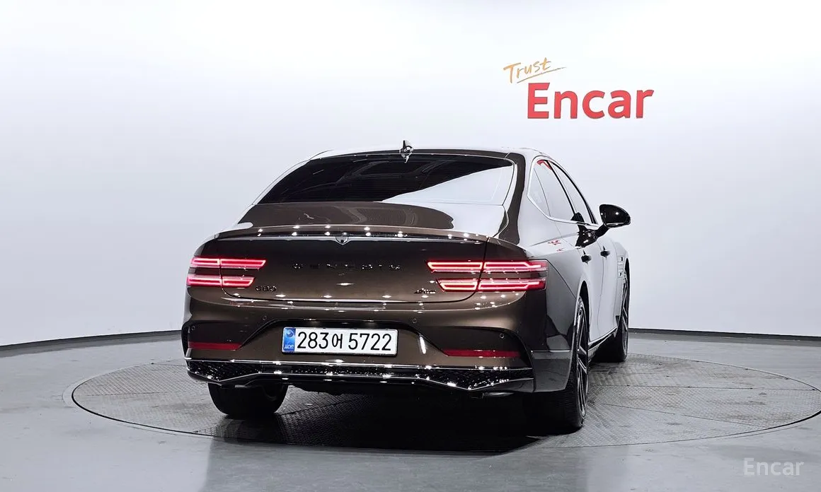 Фото 4 - Genesis G80