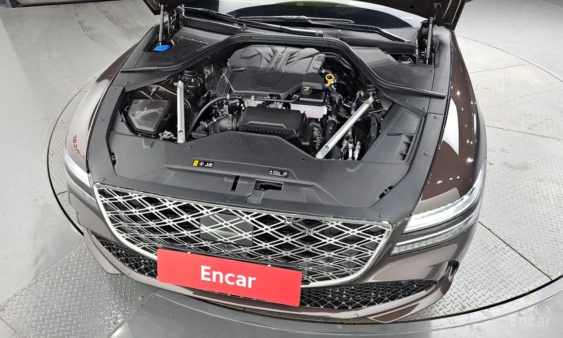 Фото 6 - Genesis G80