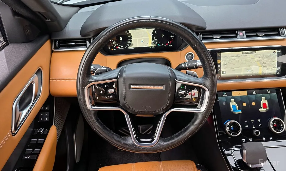 Фото 14 - Land Rover Range Rover Velar