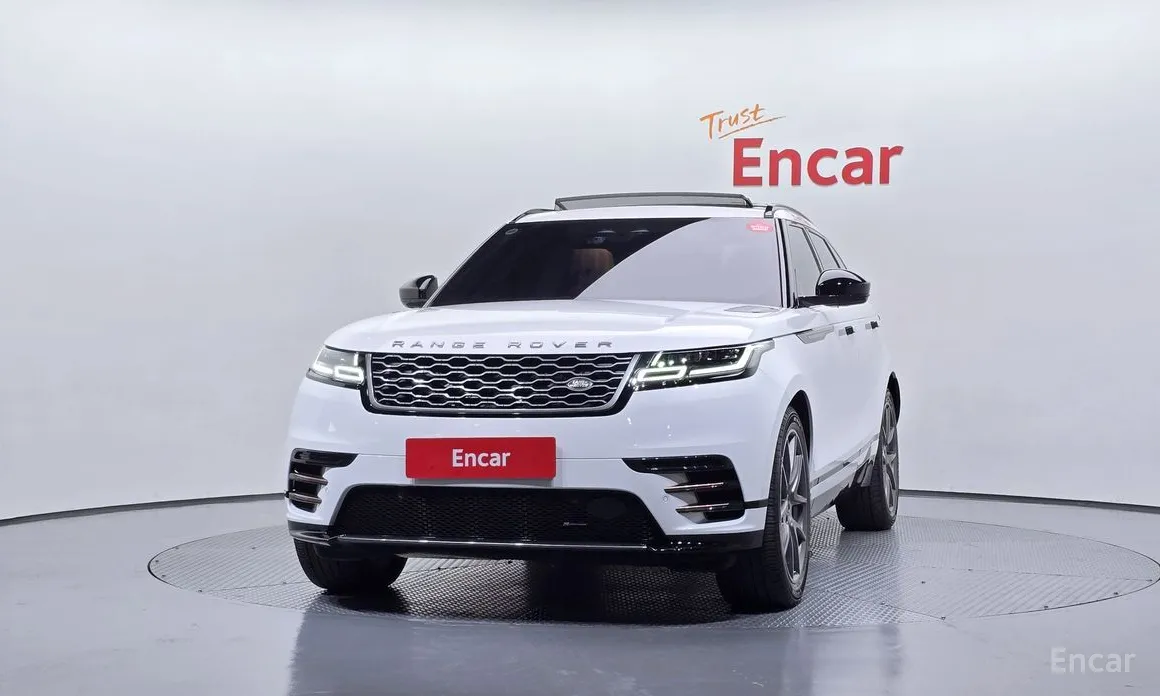 Фото 3 - Land Rover Range Rover Velar