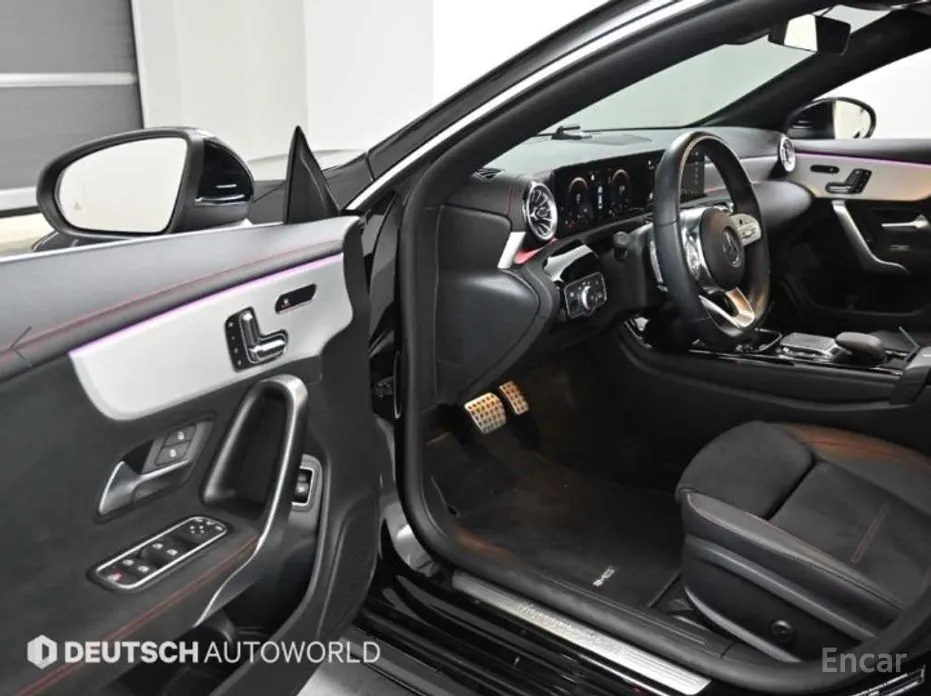 Фото 11 - Mercedes-Benz CLA-Class