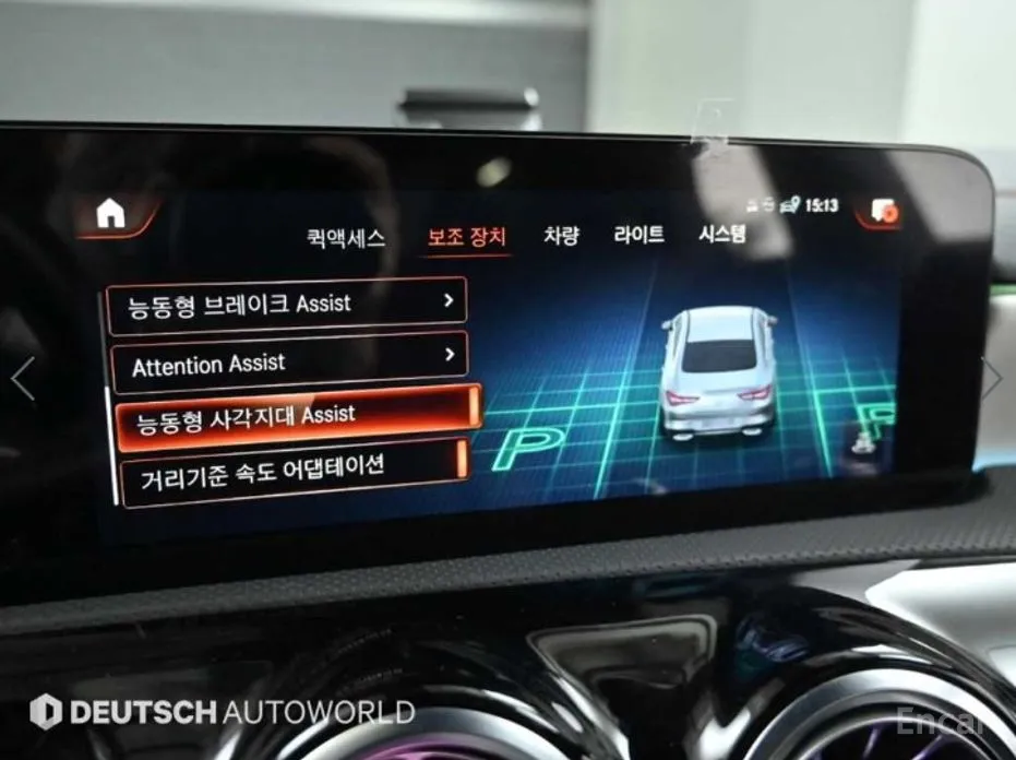 Фото 17 - Mercedes-Benz CLA-Class