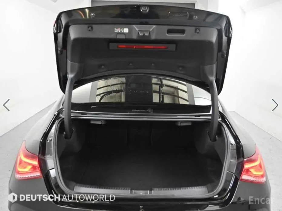 Фото 20 - Mercedes-Benz CLA-Class