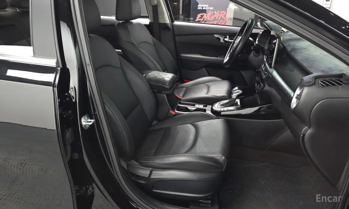 Фото 10 - Kia K3