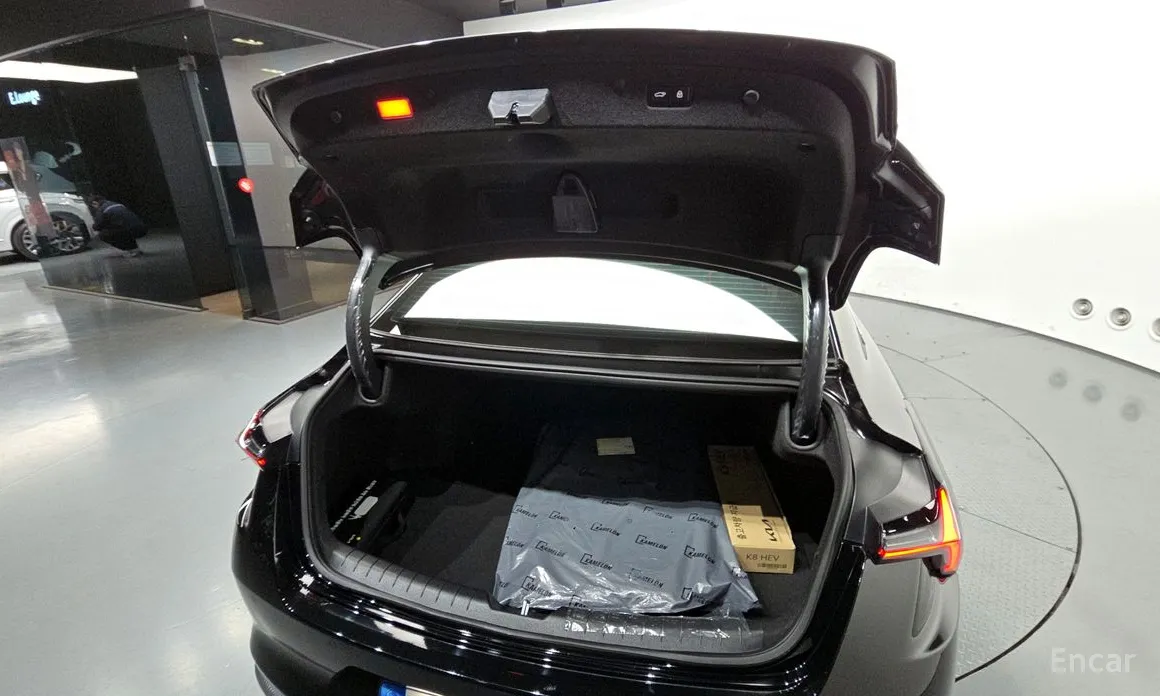 Фото 20 - Kia K8