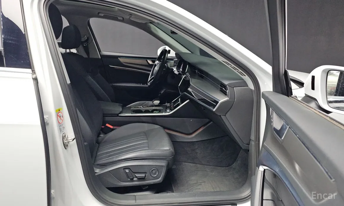 Фото 11 - Audi A6