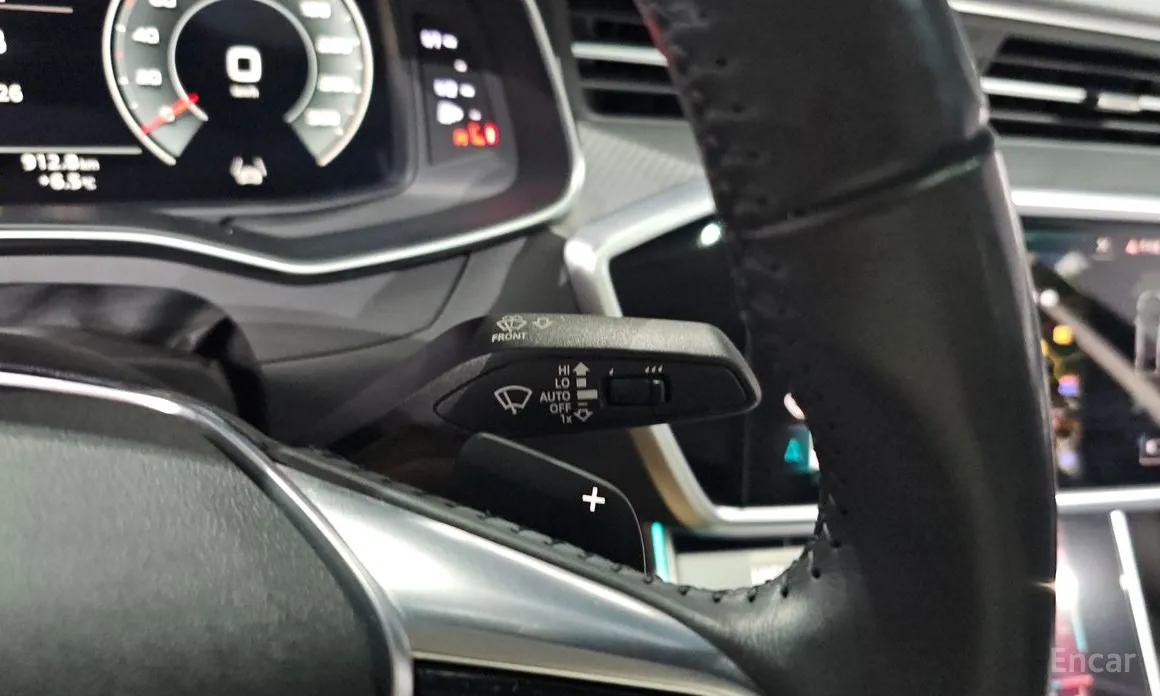 Фото 17 - Audi A6