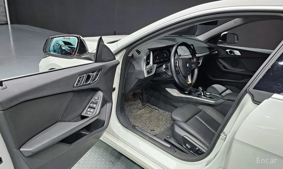 Фото 11 - BMW 2 Series