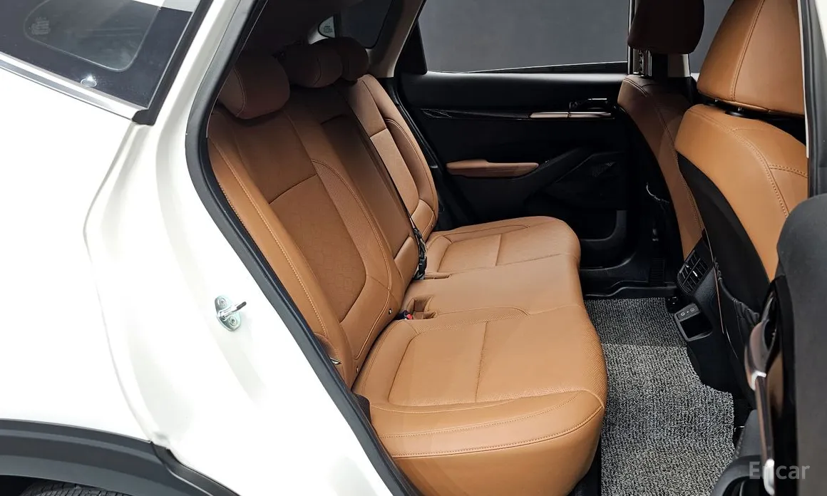 Фото 12 - Kia Seltos