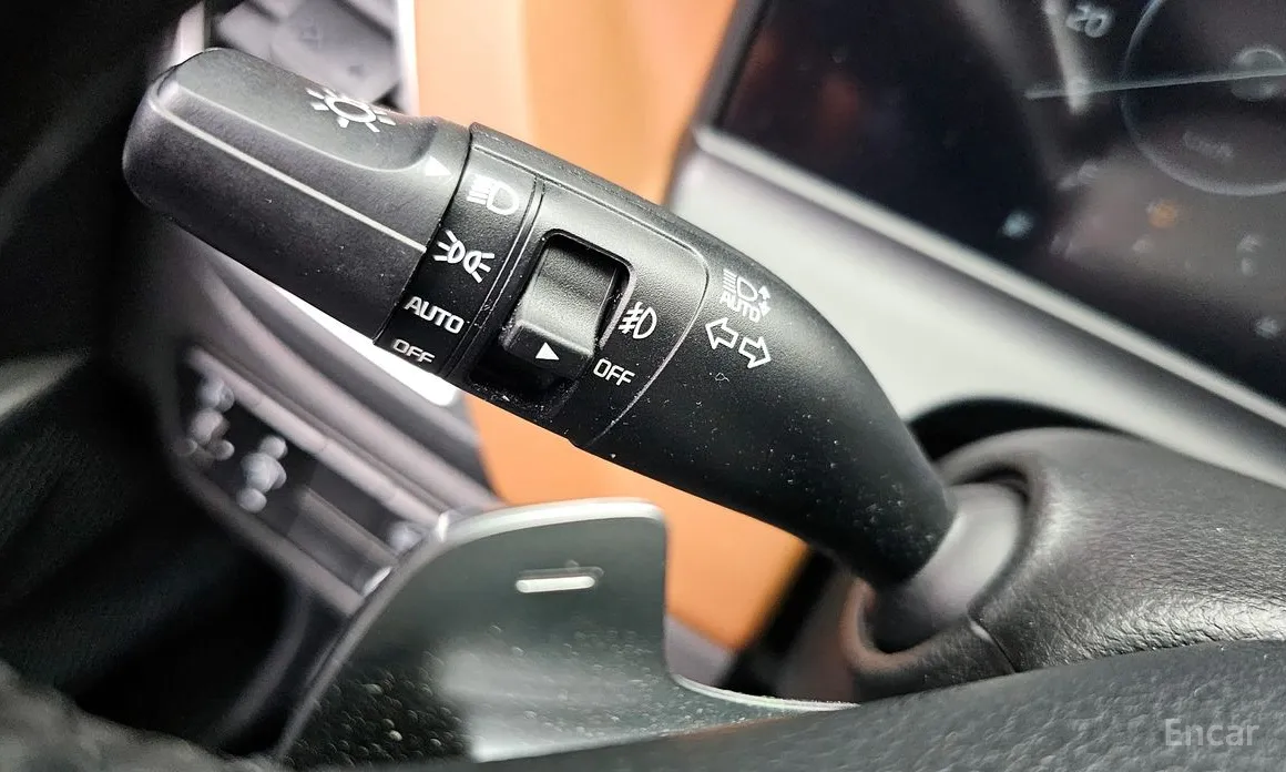 Фото 17 - Kia Seltos