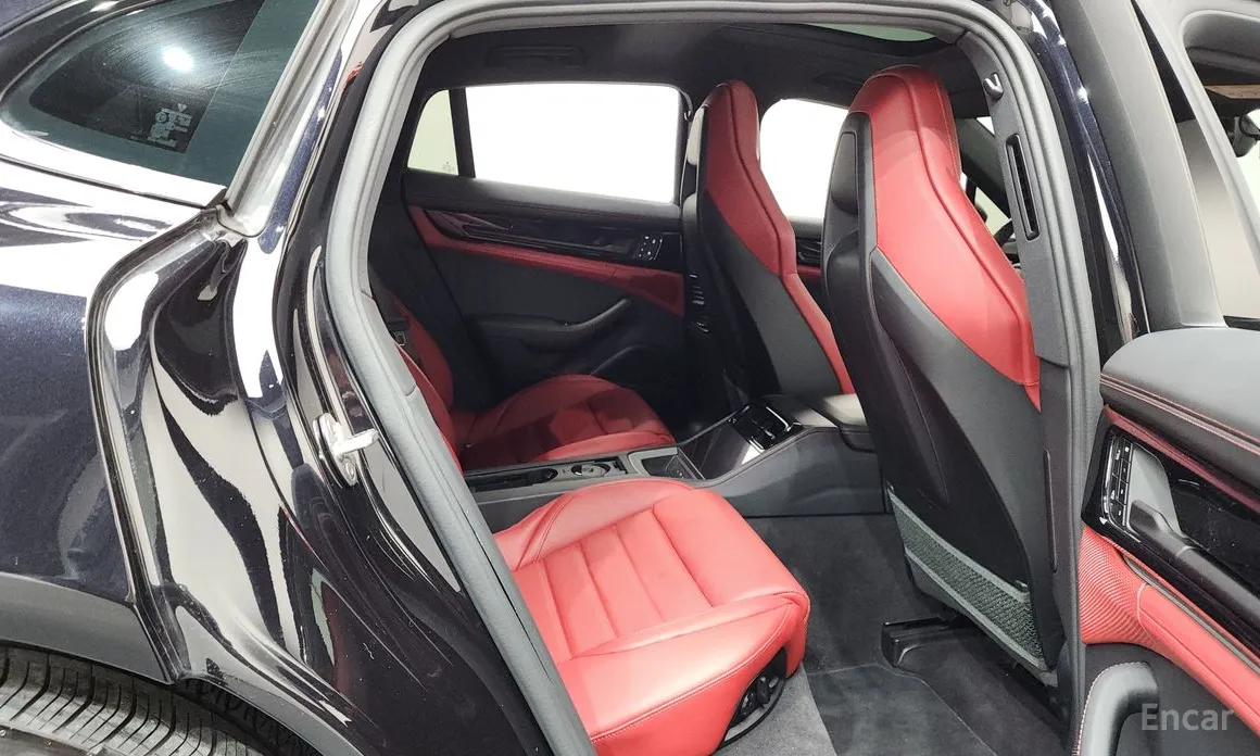 Фото 12 - Porsche Panamera