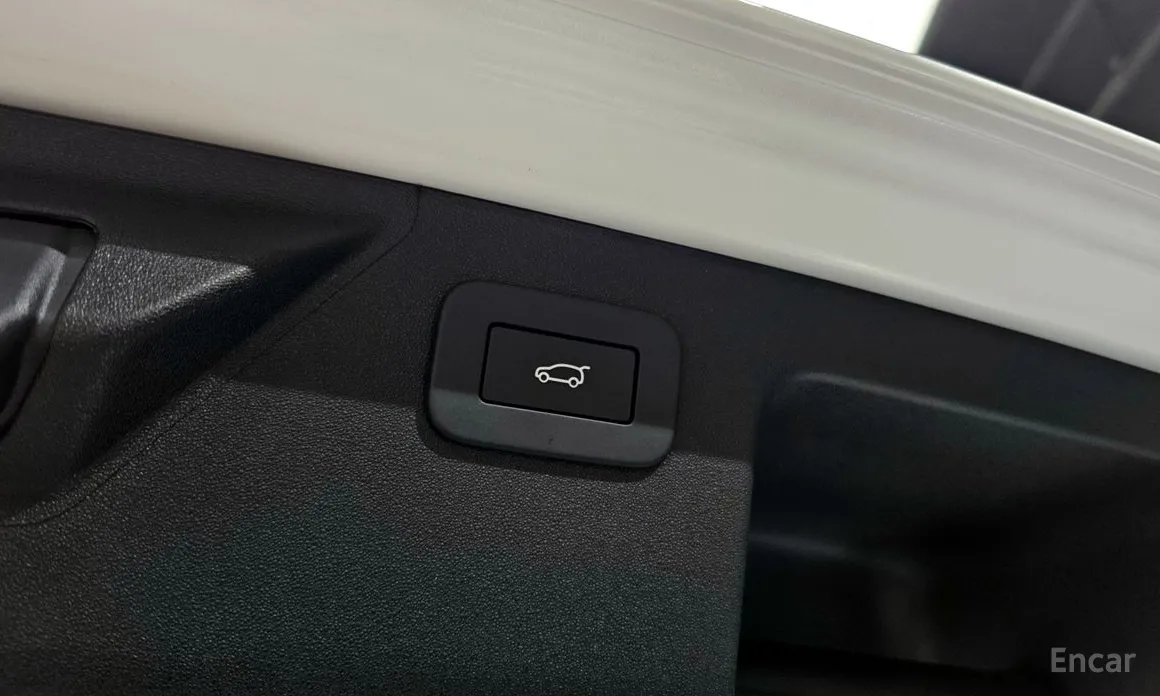 Фото 20 - Land Rover Discovery Sport