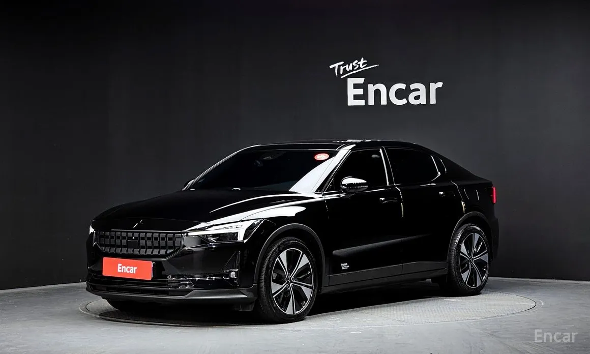 Фото 1 - Polestar 2
