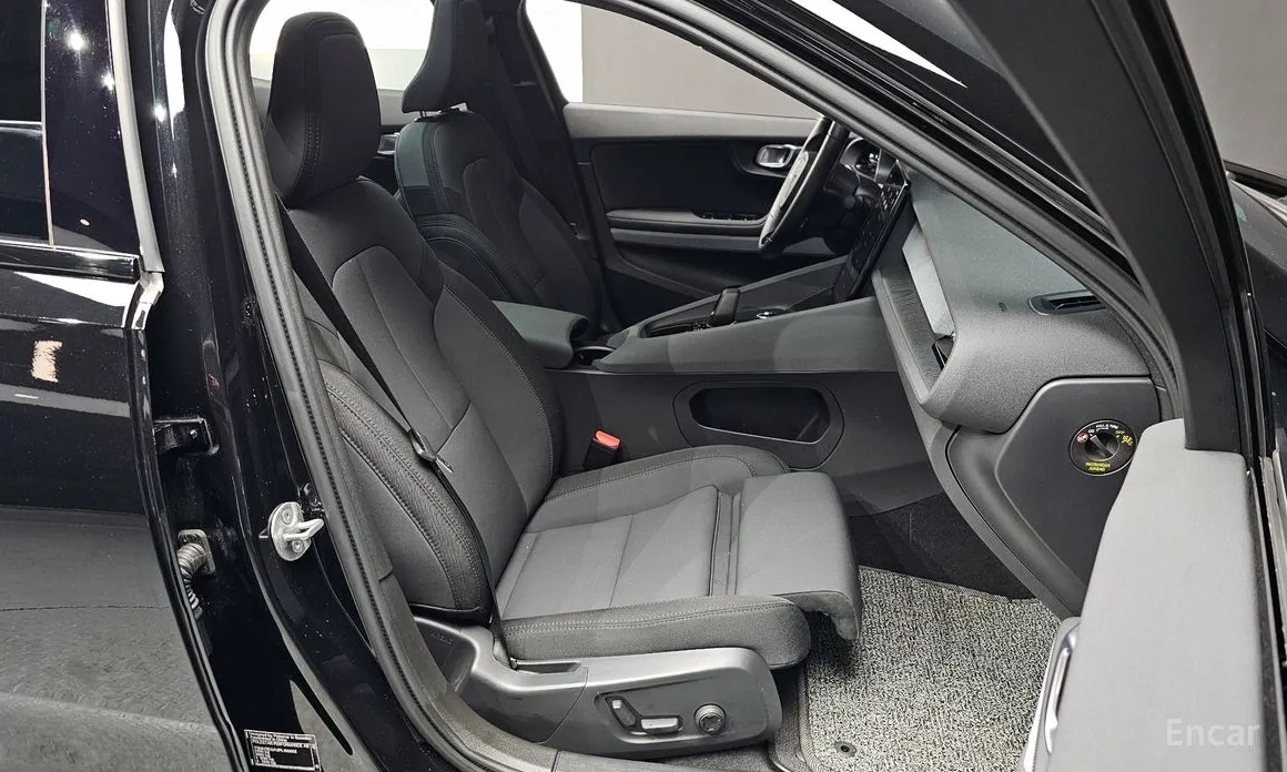 Фото 12 - Polestar 2